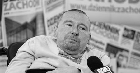 Zmarł senator Marek Plura. "Śmierć wstrząsnęła nami wszystkimi"