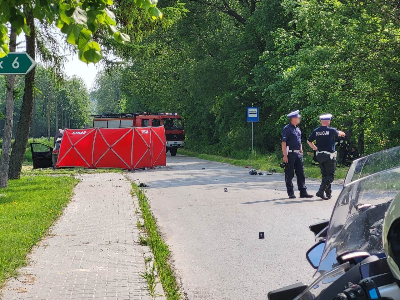 Wypadek. Podróżujące jednośladem małżeństwo zginęło na miejscu