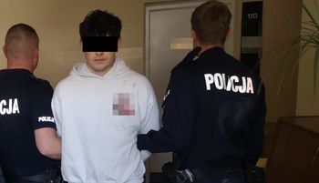 Brutalny atak w Warszawie. 22-latek i 15-latka mają problemy