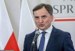 Obecność Polski w UE "nie za wszelką cenę"? Izdebski: To nie Ziobro o tym zdecyduje