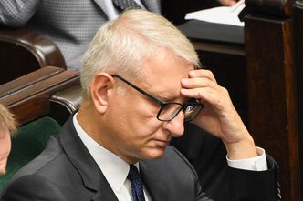 Poseł Pięta nie poniesie kary. "Dla prezesa Kaczyńskiego najważniejsze, że żona mu wybaczyła"
