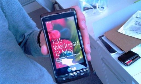 Nowa komórka LG z Windows Phone 7?