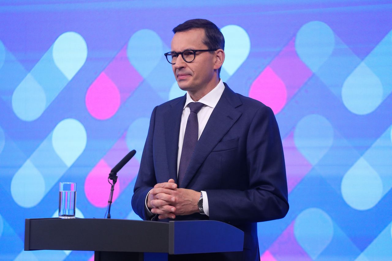 Premier Morawiecki o migrantach. Oświadczenie na szczycie V4