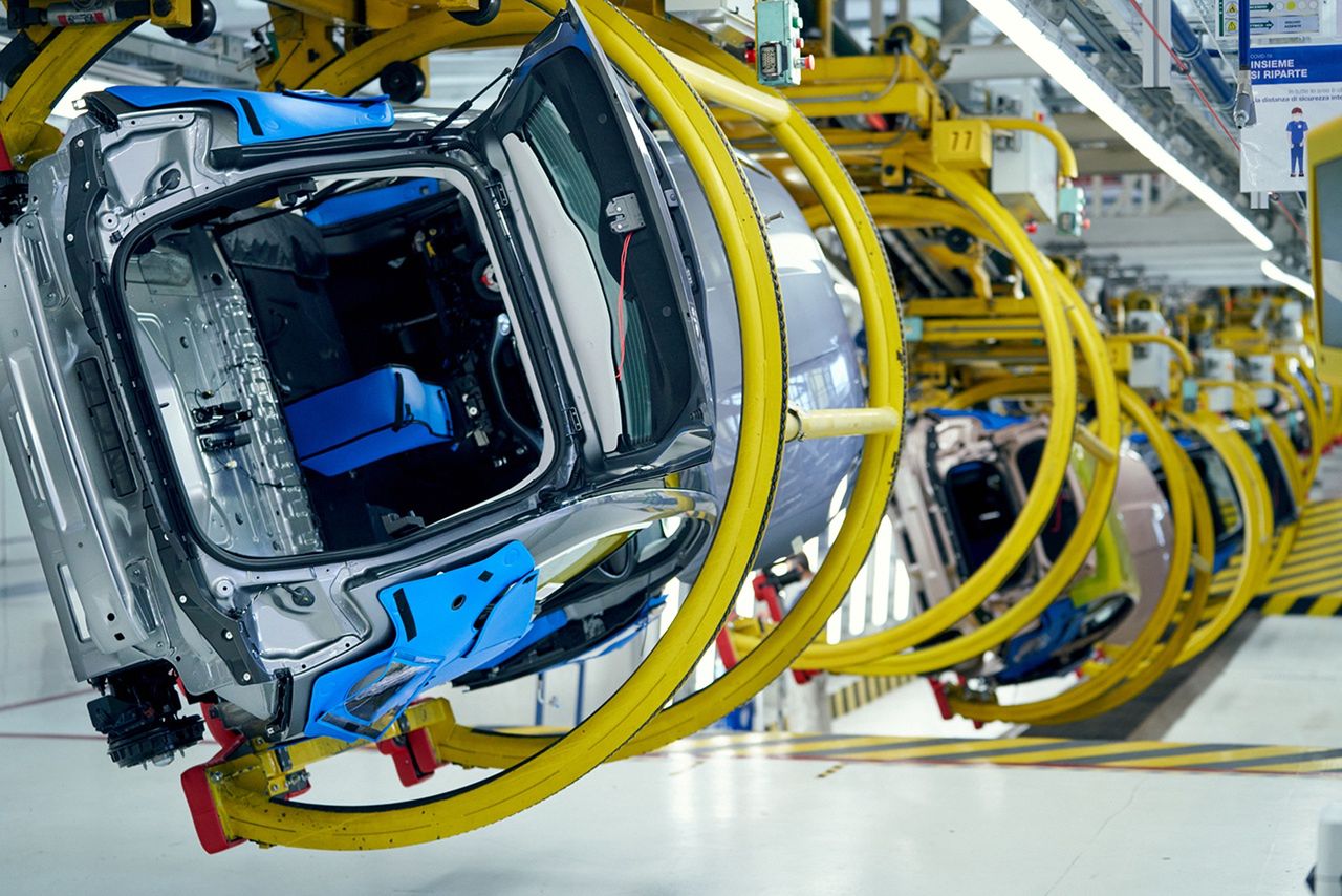 Stellantis zamraża pracę fabryki. Ucierpi produkcja modeli Fiata i Maserati