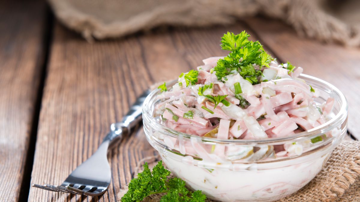 Prosta sałatka karnawałowa. 