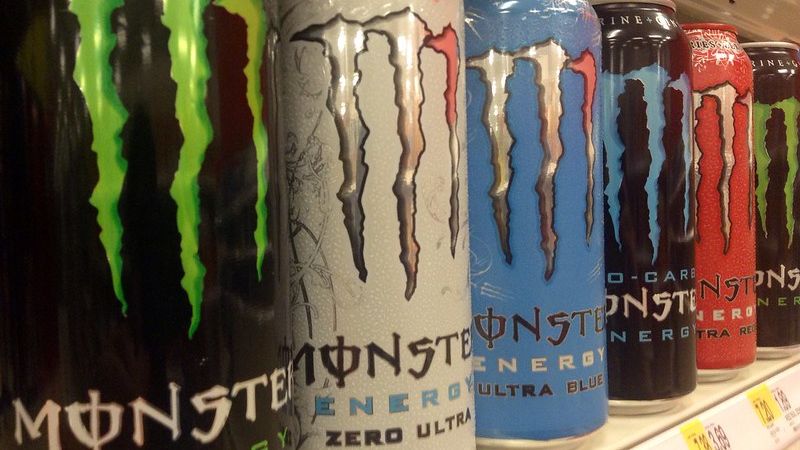 monster energy napój energetyczny monsterek