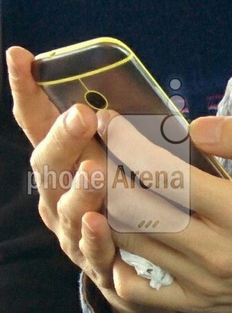 W skrócie: cena Galaxy K Zoom, HTC One mini 2 na zdjęciu i Play vs T-Mobile 3