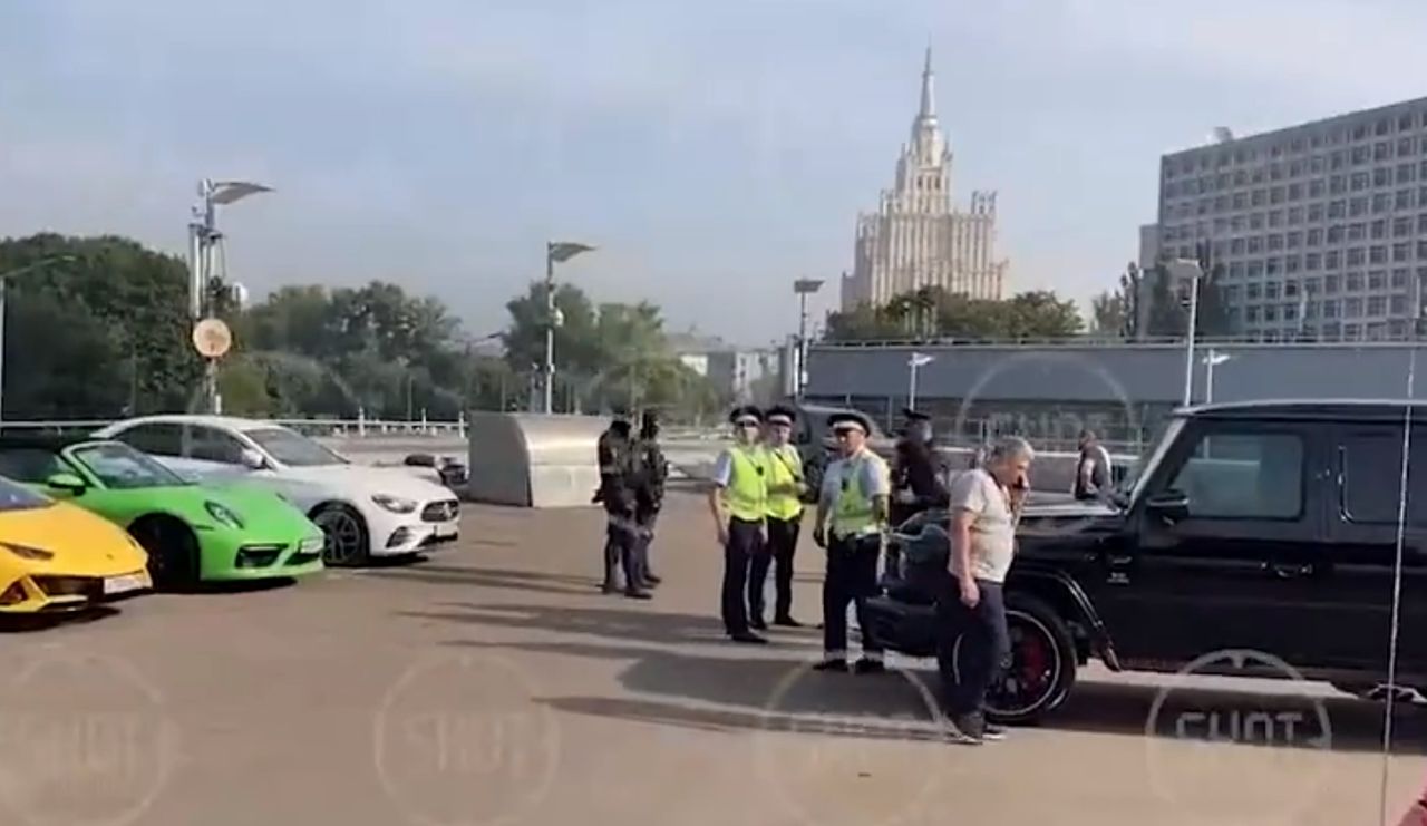 "Zlot bogaczy" w Moskwie. Zostali aresztowani