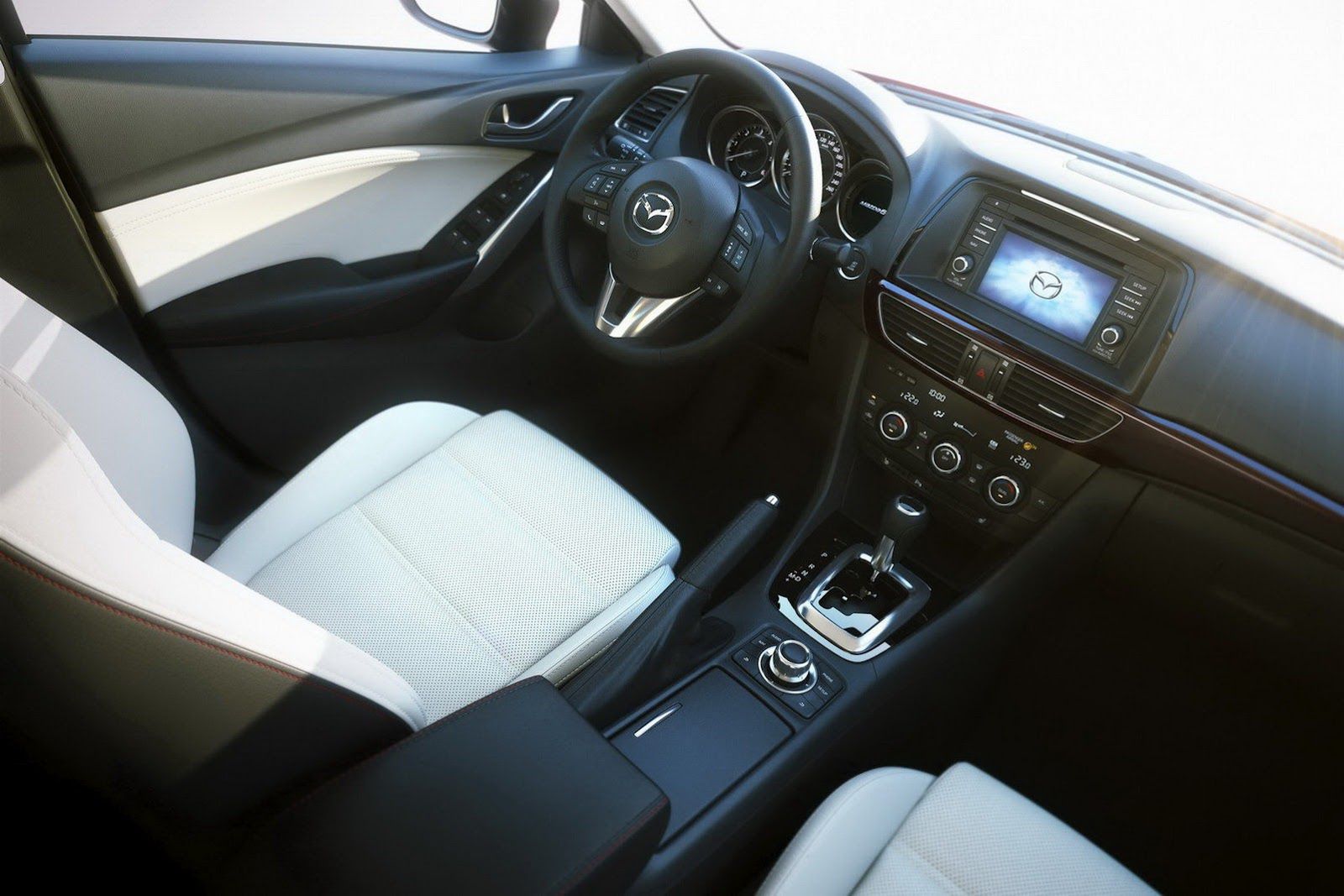 Mazda6 w najdrobniejszych detalach [galeria] 11