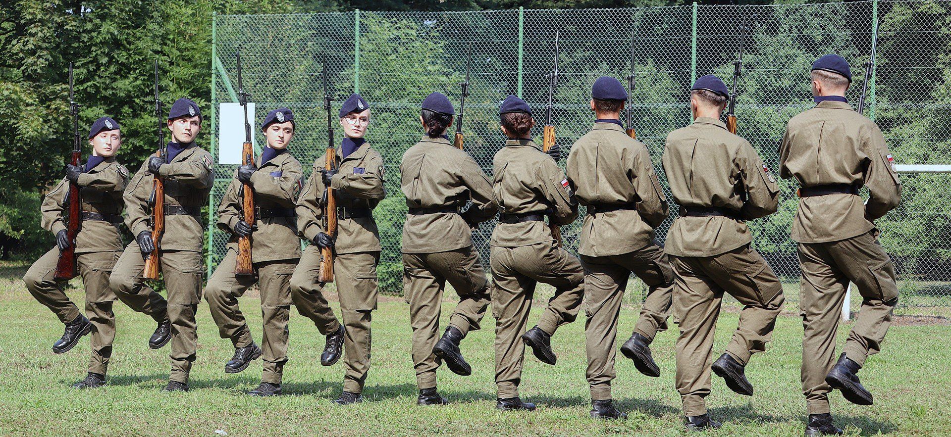 Piknik w Parku Hallera w Oświęcimiu z okazji Święta Wojska Polskiego.