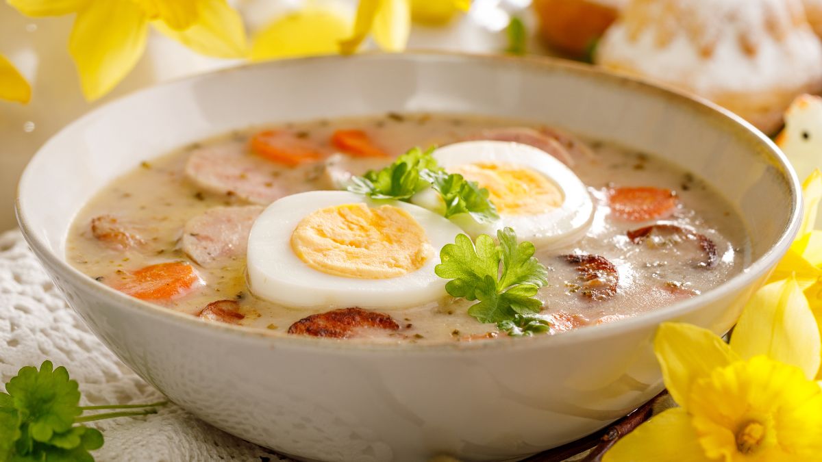 Wystarczy kilka prostych przypraw, aby żurek nabrał wyrazistości