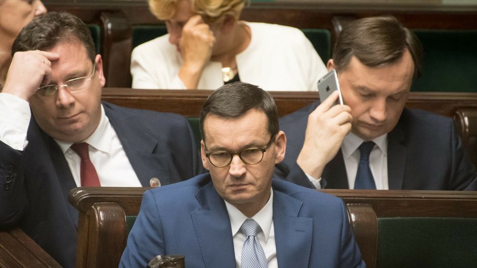 "Potrafi podawać wiele liczb". Minister pytany o zalety Morawieckiego 