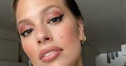 Ashley Graham łysiała po porodzie. Zdradziła, jaki kosmetyk ją uratował