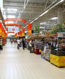 Polacy już nie kochają supermarketów? Zaskakujące dane
