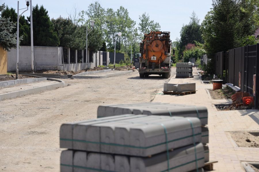 Budowa ul. Podgórze i fragmentu ul. Liściastej w Borowiczkach