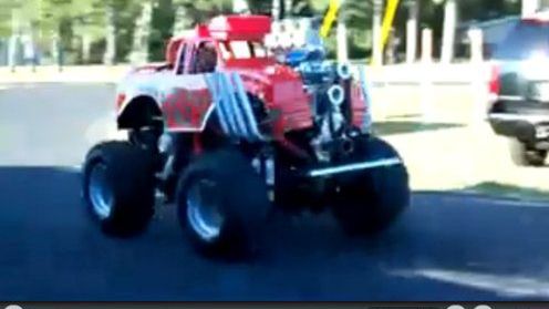 Autokult: Komunijny hit 2010 - MINI-Monster Truck 1