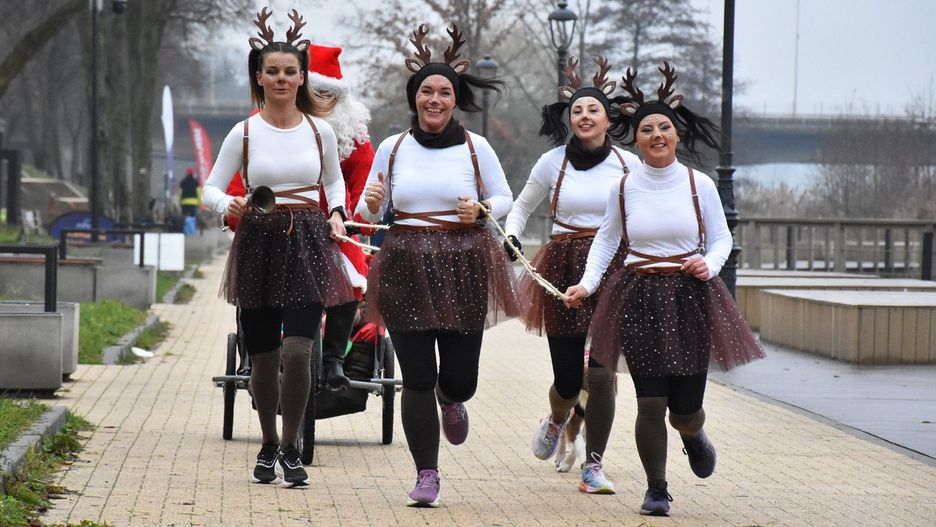 Mikolajki na bulwarze w Malborku, czyli kolejny parkrun