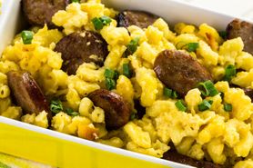 Klops z makaronem i serem (z mięsa drobiowego, wieprzowego i wołowego)