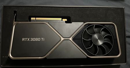Chciał kupić kartę GeForce RTX 3080 Ti. Trafił na rzadką wersję NVIDII