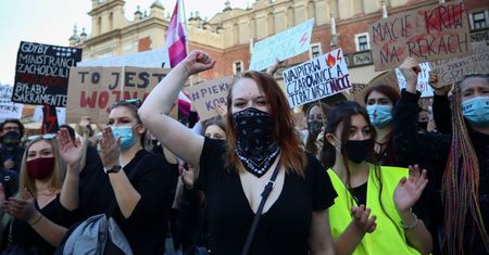 KRRiT apeluje do przedstawicieli mediów. "Katastrofalne skutki"