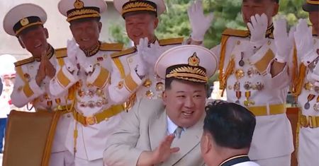 Kim Dzong Un pokazał nową "zabawkę". Cieszy się jak dziecko