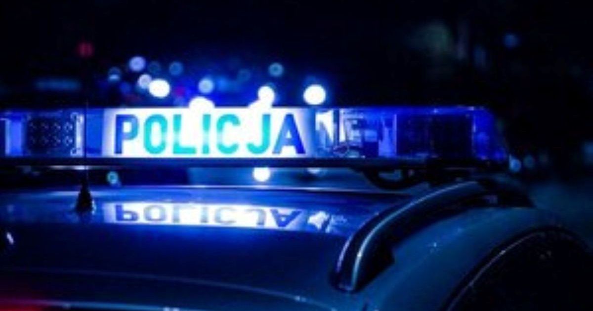 Piotrków Trybunalski: Zauważył niepokojące zachowanie kierowcy. Policjant po służbie ruszył do akcji