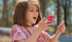 W Australii zakaz social mediów dla dzieci. Jak działa? Które inne kraje go chcą?