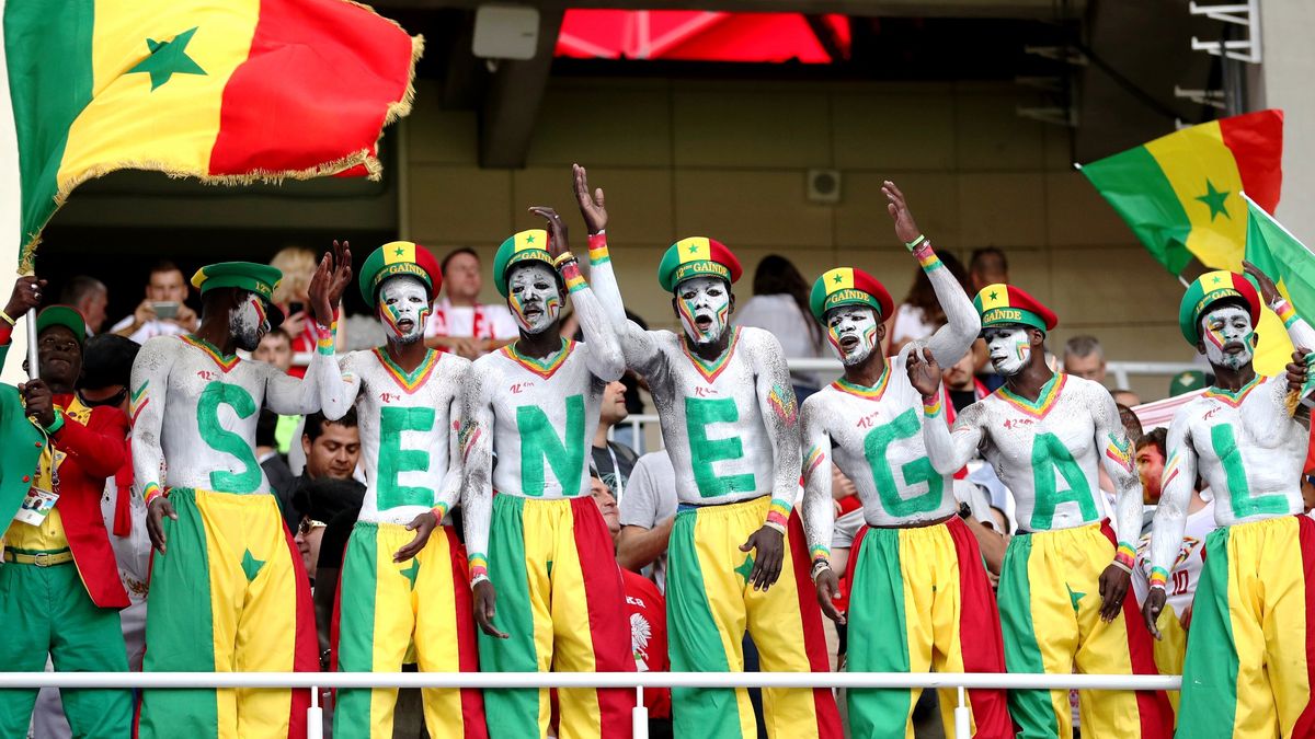 Zdjęcie okładkowe artykułu: Getty Images / Catherine Ivill/Getty Images / Kibice Senegalu na MŚ w Rosji
