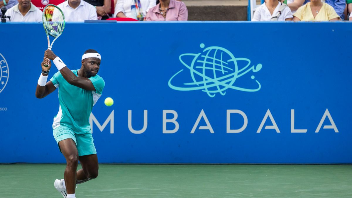 PAP/EPA / Jim Lo Scalzo / Na zdjęciu: Frances Tiafoe