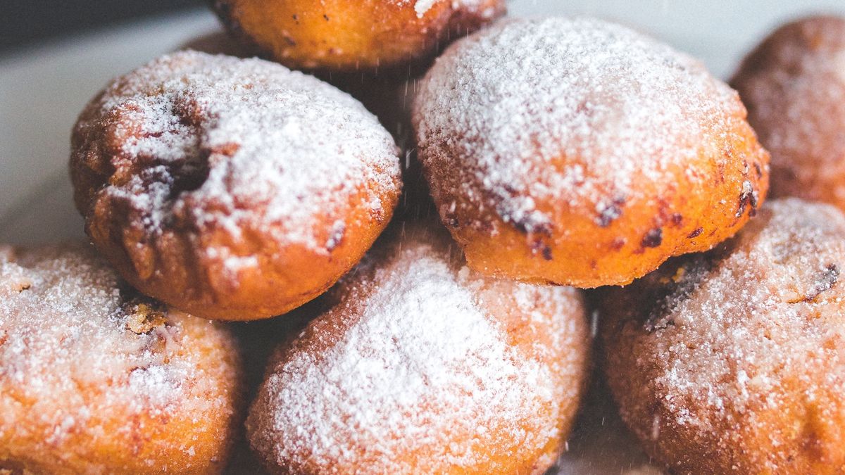 Banalnie proste w przygotowaniu mini donuty przygotujesz w 5 minut.