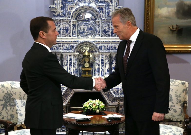 Premier Dmitrij Miedwiediew i wicekanclerz Reinhold Mitterlehner.