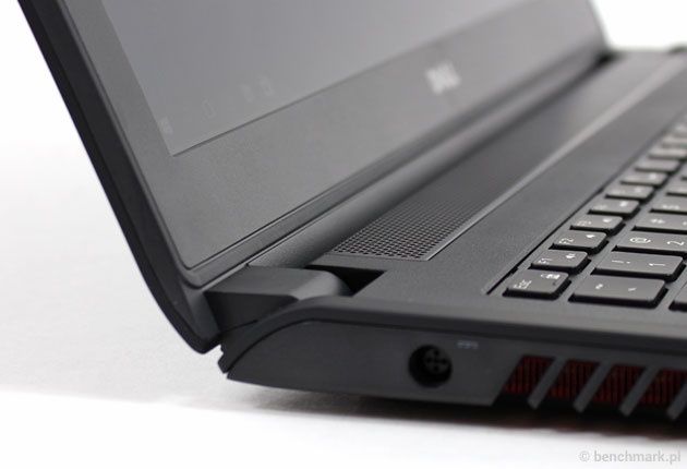 Dell Inspiron 7559 profil