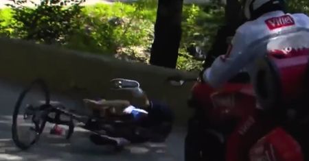 Dramatyczne chwile na Tour de France. Nagranie mrozi krew