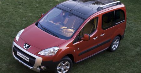 Nadchodzi nowy Peugeot Partner
