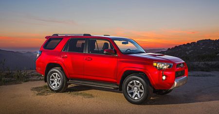 2014 Toyota 4Runner – przypudrowana twarz, więcej możliwości
