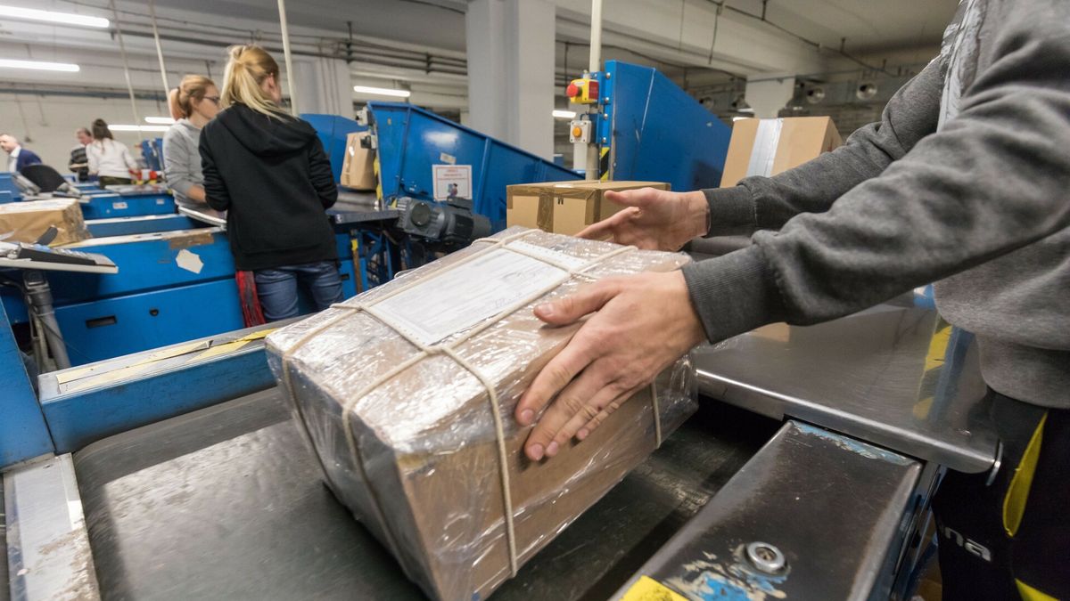 Poczta Polska spodziewa się kilkudziesięcioprocentowego wzrostu ruchu. 