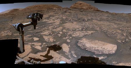 Urlop w marsjańskich górach. Curiosity pokazało przepiękną panoramę Czerwonej Planety
