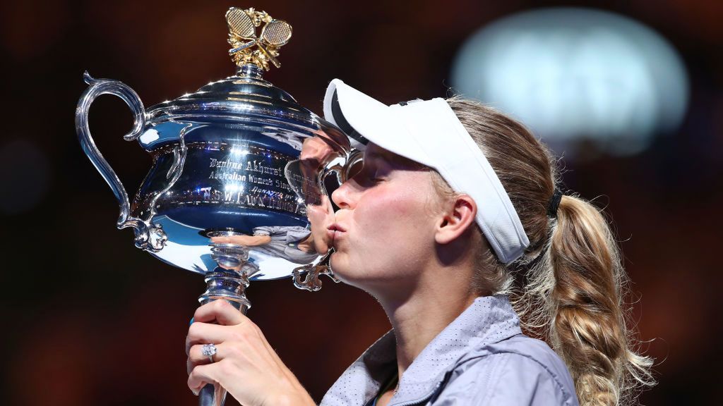 Getty Images / Clive Brunskill / Na zdjęciu: Karolina Woźniacka, mistrzyni Australian Open 2018