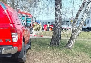 Dramat na torach na Śląsku. Wszedł pod pociąg. Nie wiadomo, kim jest