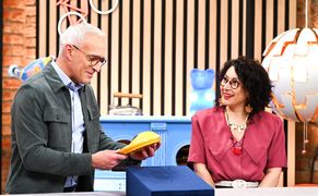 TV 4 Łowcy skarbów. Kto da więcej?