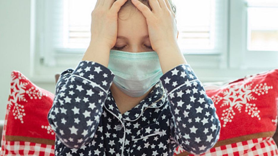 Lekarze ostrzegają przed powikłaniami neurologicznymi u dzieci po przejściu COVID-19