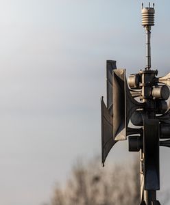 Syreny alarmowe w Warszawie. "Trwające kilkanaście sekund"