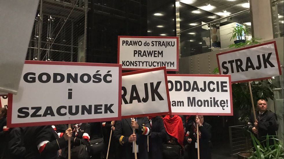 PIP zajmie się m.in. ostatnmimi zwolnieniami w LOT