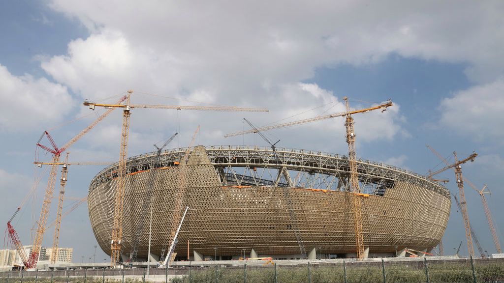 budowa stadionu w Dosze