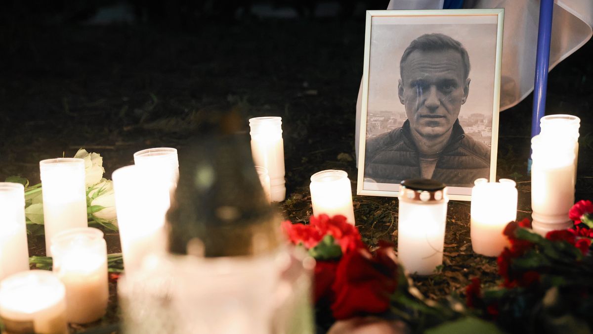 17 lutego potwierdzono oficjalnie śmierć Aleksieja Nawalnego