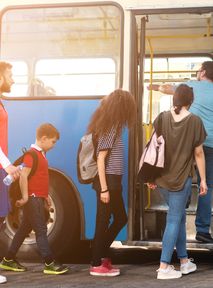 A Bucharest resident loses, on average, about a week per year in traffic. Public transport is becoming increasingly popular