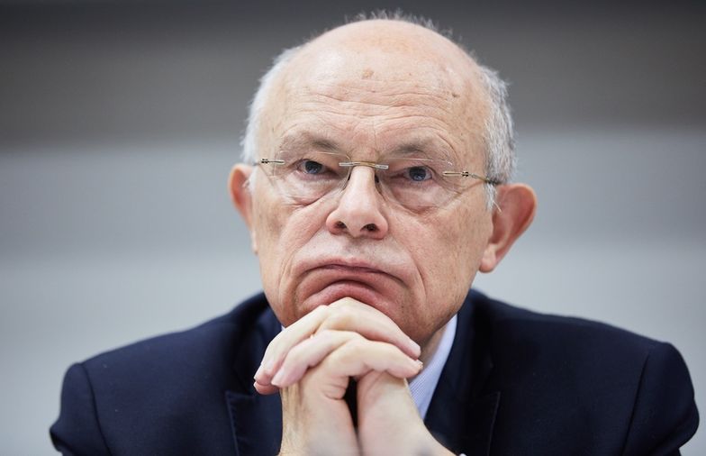 "Piątka" Morawieckiego. Borowski wprost: trzeba było czymś przykryć aferę z nagrodami