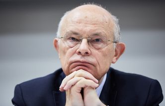 "Piątka" Morawieckiego. Borowski wprost: trzeba było czymś przykryć aferę z nagrodami