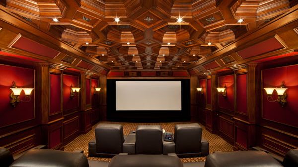 Bardzo specyficzny konkurs "Electronic House" 1