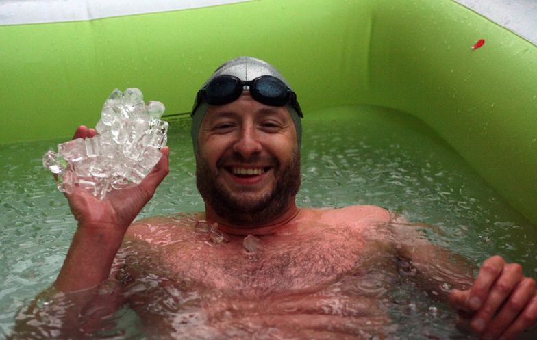 Przepłynął Cieśninę Beringa. Oto relacja